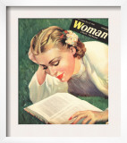 Woman, People Reading Books, Women Magazine, UK, 1942