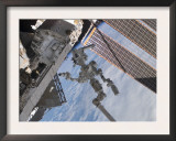 Canadarm2+and+dextre