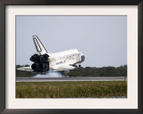 Space Shuttle Discovery Touches Down on the Runway at Kennedy Space Center