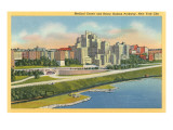 Buy Medical Center, Henry Hudson Parkway, New York City at AllPosters.com