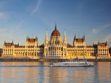 Hungarian Parliament Building and River Danube, Budapest, Hungary
