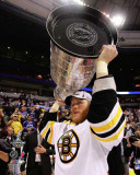 Boston Bruins - Shawn Thornton w/ Stanley Cup