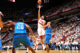 Dallas Mavericks v Miami Heat - Game Six, Miami, FL - June 12: Juwan Howard and Shawn Marion