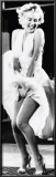 Marilyn Monroe-Skirt Raise