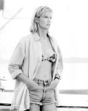 Kelly Lynch