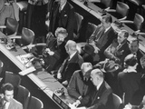 Mrs. Franklin Roosevelt, John Foster Dulles, Warren R. Austin and George C. Marshall