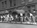 Carnegie Hall Pickets Re: Kirsten Flagstad