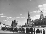 People Waiting in Line to See Nikoli Lenin