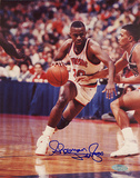 Sherman Douglas Autographed Syracuse Driving To Basket Photograph