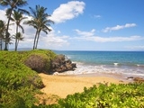 Secluded Po'olenalena Beach on Maui