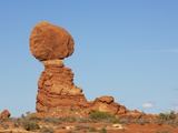 USA, Utah, Arches National Park, Balanced Rock