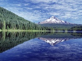 Reflection of Mt. Hood in Trillium Lake