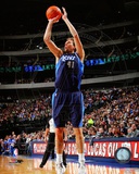 Dirk Nowitzki 2011-12 Action