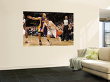 Los Angeles Lakers v Toronto Raptors: Jose Calderon and Derek Fisher