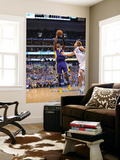 Los Angeles Lakers v Dallas Mavericks - Game Four, Dallas, TX - MAY 8: Lamar Odom and Dirk Nowitzki