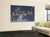 Buy International Space Station in Orbit Above the Earth at AllPosters.com