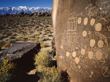 Curvilinear Abstract-Style Petroglyphs and Eastern Sierra Mountains, Bishop, California, Usa