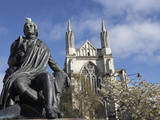 Robert Burns Statue, and St Paul's Cathedral, Octagon, Dunedin, South Island, New Zealand