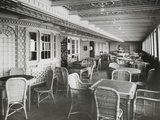 Buy Caf&eacute; Parisien on RMS Titanic, 04/01/1912. at AllPosters.com