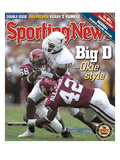 Oklahoma Sooners Defense and Texas Longhorns QB Vince Young - October 18, 2004