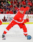 Nicklas Lidstrom 2011-12 Action