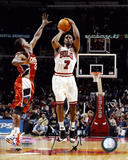 Ben Gordon Chicago Bulls -vs Charlotte- Autographed Photo (Hand Signed Collectable)