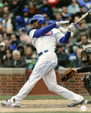 Derrek Lee Signed Picture - Chicago Cubs  - Fielding