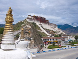 The Potala Palace Former Chief Residence of the Dalai Lama, Lhasa, Tibet, China, Asia