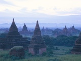 Buddhist Temples at Dawn, Bagan (Pagan) Archaeological Site, Mandalay Division, Myanmar (Burma)