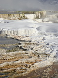 Main Terrace Hot Spring With Snow, Mammoth Hot Springs, Yellowstone National Park, Wyoming, USA