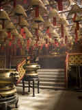 Burnign Incense Cones Hung From the Ceiling, Man Mo Temple, Sheung Wan, Hong Kong, China, Asia
