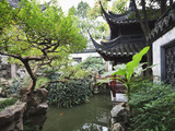 Yu Gardens (Yuyuan Gardens), the Restored 16th Century Gardens are One of Shanghai's Most Popular T