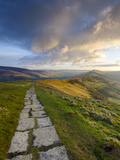 The Great Ridge Pathway, Mam Tor, Hope Valley, Castleton, Peak District National Park, Derbyshire, 