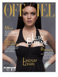 L'Officiel, December 2006 - Lindsay Lohan Porte une Robe en Jersey, Versace