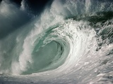 Shorebreak Waves in Waimea Bay