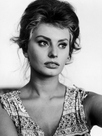 Actress Sophia Loren at Home Premium Photographic Print zoom view in room