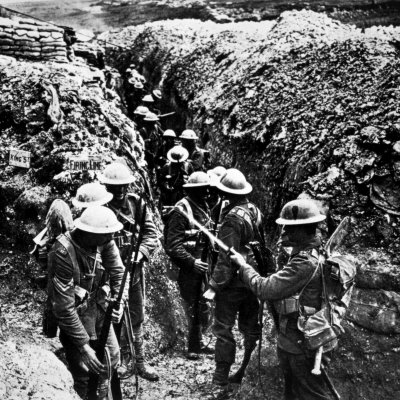 World+war+1+soldiers+in+trenches