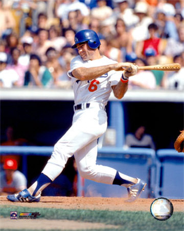 Steve Garvey - Batting Action Photograph Steve Garvey - Batting Action Photograph