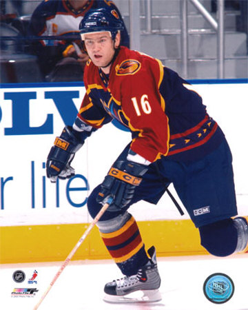 Markus Naslund - '05 / '06 Home Action Photograph Markus Naslund - '05 / '06 Home Action Photograph