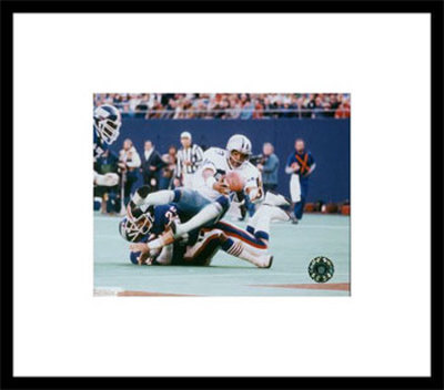 Drew Pearson - Catching - ©Photofile Framed Print Drew Pearson - Catching - ©Photofile Framed Print