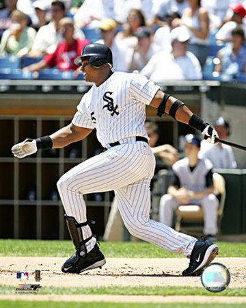 Frank Thomas 2005 - Batting Action Photograph Frank Thomas 2005 - Batting Action Photograph