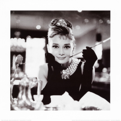 Audrey Hepburn in Breakfast at Tiffany's Print zoom view in room