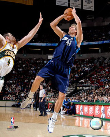 Dirk Nowitzki Photograph Dirk Nowitzki Photograph