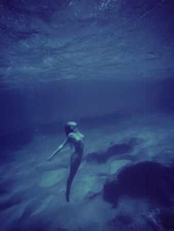 "Nude Woman Suspends Herself Underwater, HI" Photographic Print