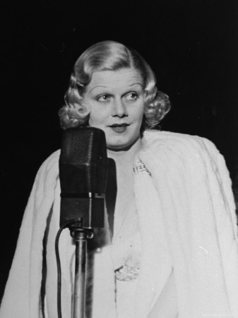 Jean Harlow at Mike During Visit to Washington for President Franklin D