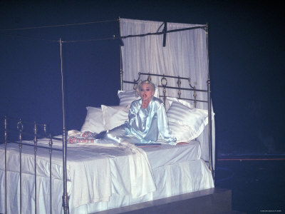 madonna in bed