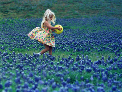 Bluebell Fields Baby Romp a girl 3 goes for a romp through a field of bluebonnets Bluebell Fields Baby Romp
