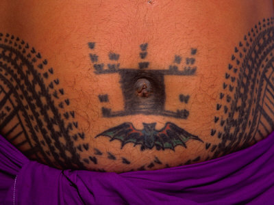 tattoo samoan. Traditional Tattoo Around a
