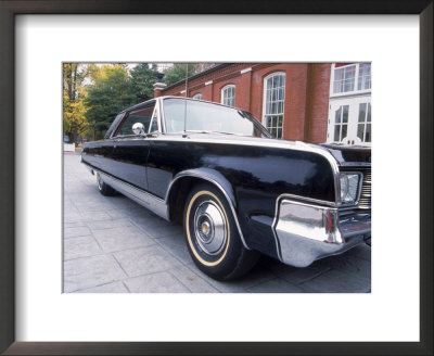 1965 Chrysler New Yorker Framed Print 1965 Chrysler New Yorker Framed Print