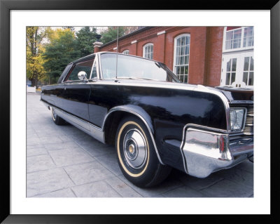 1965 Chrysler New Yorker Framed Print 1965 Chrysler New Yorker Framed Print